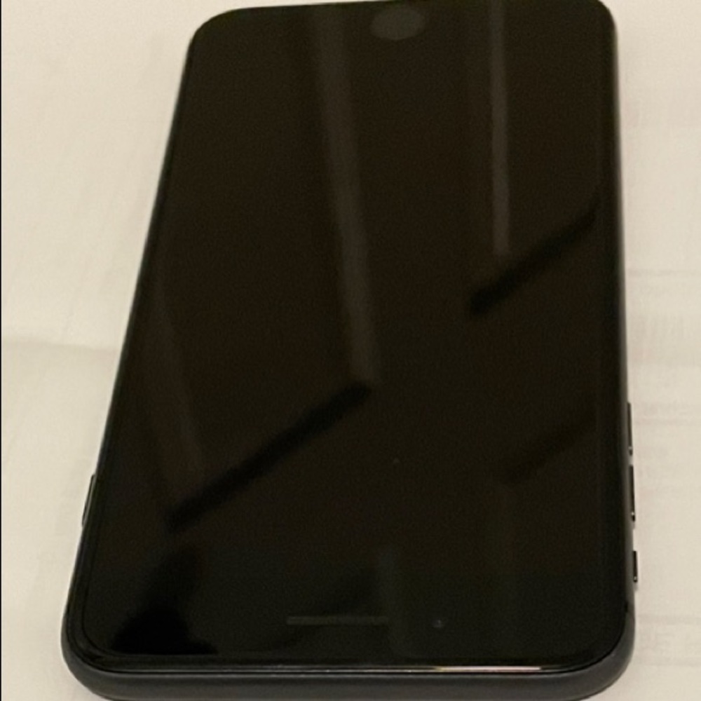 iPhone 8 Plus 64g